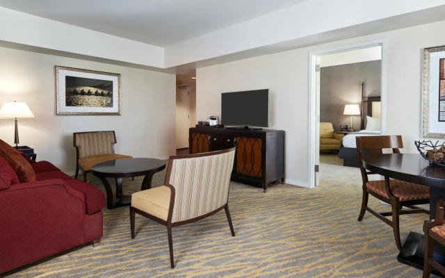 photo 5 of The Inn at Penn, A Hilton Hotel