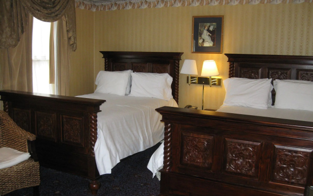 photo 3 of The Inn at Saratoga