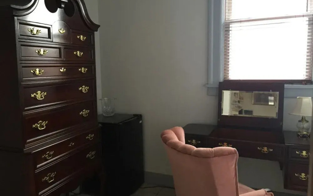photo 5 of Boggs Mansion