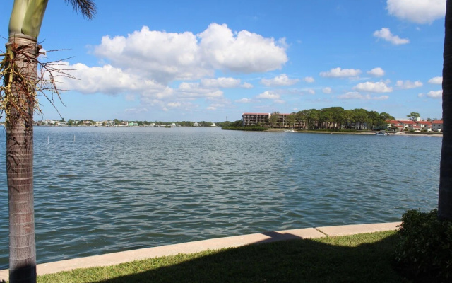 photo 3 of The Island Breeze at Coconut Villas of Dunedin - Two Bedroom Condo