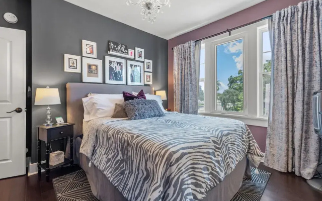 photo 2 of The Kenwood Gables B&B