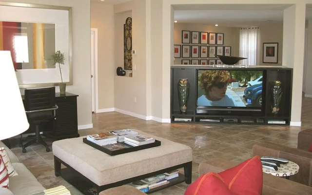 photo 2 of 'the Key West' Las Vegas House w/ Private Pool!
