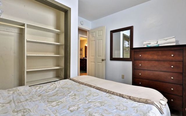 photo 4 of The Killington Bigelow Chalet: Large Ski Home. 8 Br/4.5 Ba/16 People. Hot Tub. Shuttle. Game Room. 8 Bedroom Home
