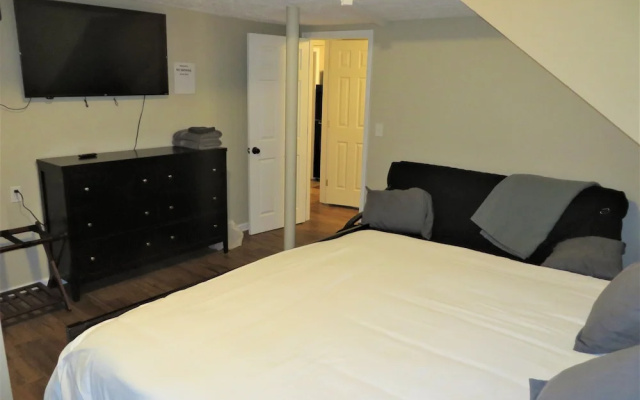 photo 4 of The King Suites