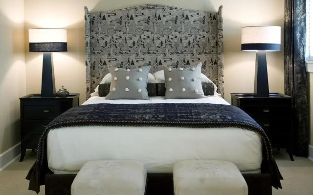 photo 3 of The King's Daughters Inn