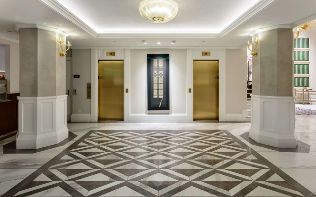 photo 2 of The Lancaster Hotel