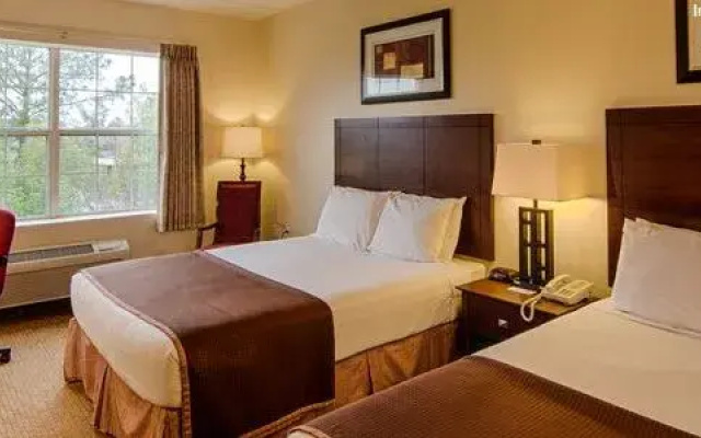 photo 4 of The Landmark Inn