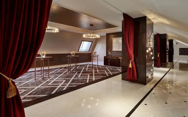 photo 5 of The LaSalle Chicago, Autograph Collection by Marriott