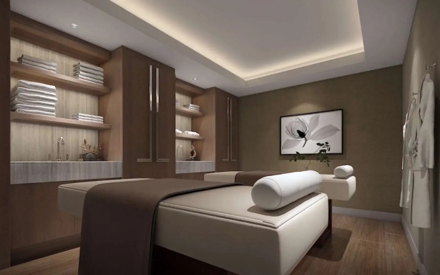 photo 3 of Laurel Hotel and Spa