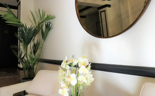 photo 3 of The Lee ApartaHotel