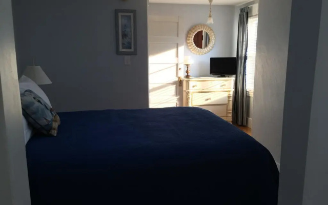 photo 5 of The Leisure Inn