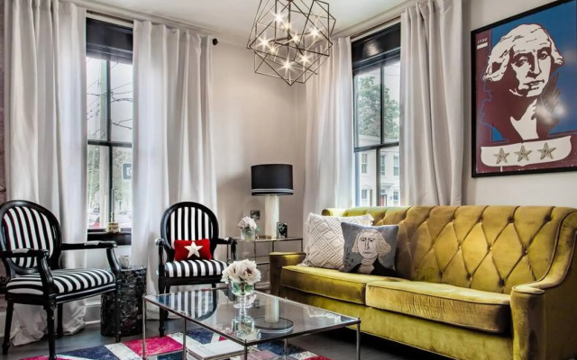 photo 3 of The Liberty House Of Old Town ✯✯✯✯✯ Designer Home