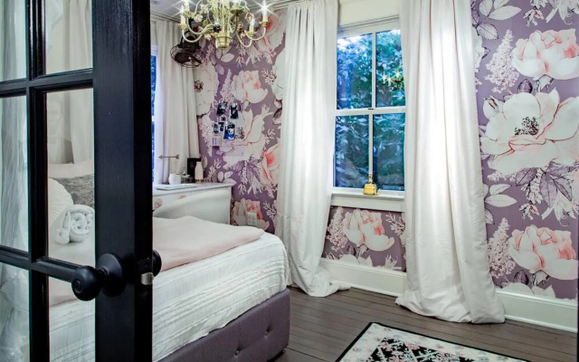 photo 4 of The Liberty House Of Old Town ✯✯✯✯✯ Designer Home