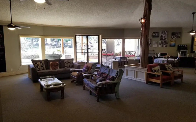 photo 4 of The Lodge at Cypress Falls