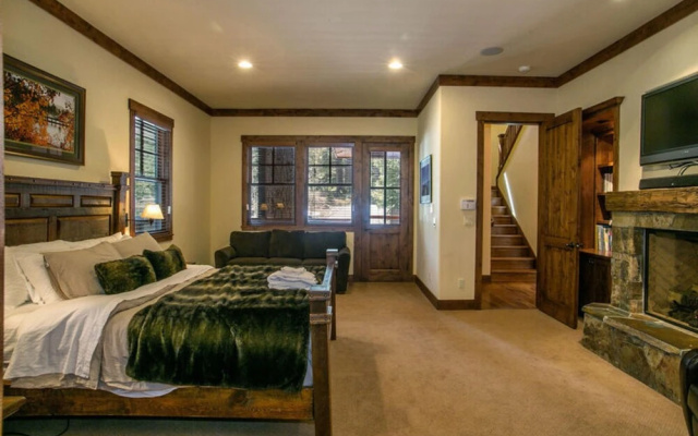 photo 2 of The Lodge at Gray's Crossing by Tahoe Mountain Properties