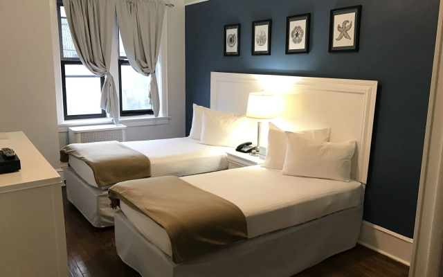 photo 5 of Long Beach Hotel