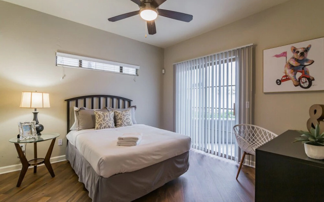 photo 2 of Luxury Scottsdale Suite + Pool + Gym