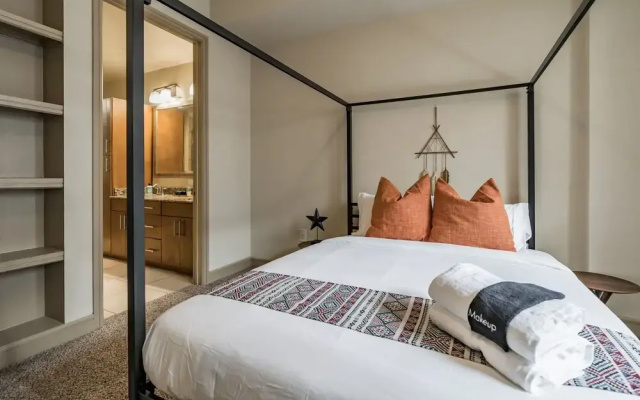 photo 5 of The Luxury Suites of Houston