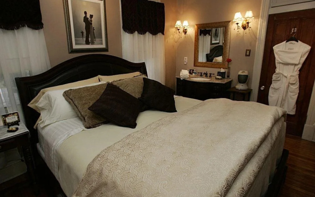 photo 3 of The Magnolia House Inn