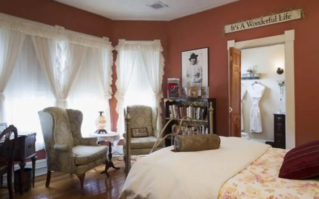 photo 5 of The Magnolia House Inn