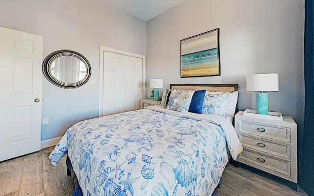 photo 2 of The Magnolia W/ Pool & Hot Tub - Walk To The Beach 3 Bedroom Condo