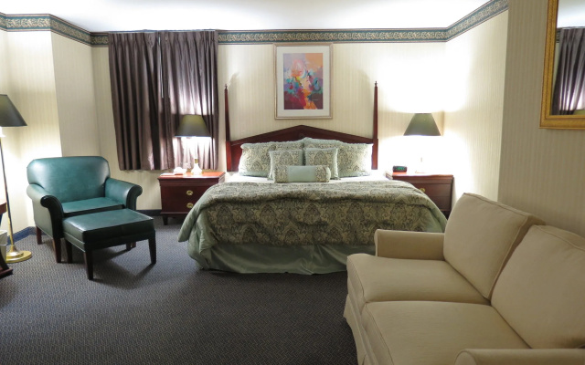 photo 3 of The Mclure Hotel & Conference Center