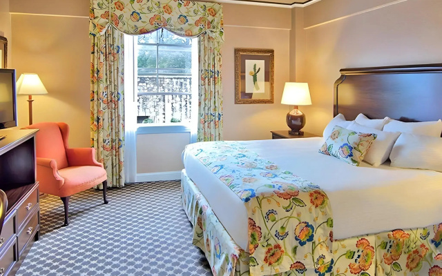 photo 5 of Menger Hotel