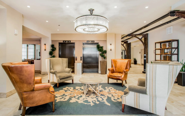 photo 2 of The Mercantile Hotel New Orleans