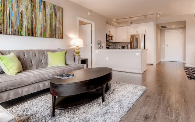 photo 4 of Global Luxury Suites at Town Center South