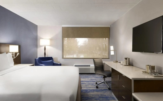 photo 4 of Skyline Hotel Detroit Airport, SureStay Collection by BW