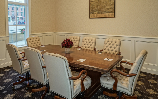 photo 4 of The Mount Vernon Grand Hotel