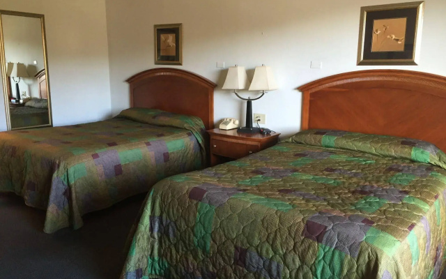 photo 2 of The Mountaineer Inn