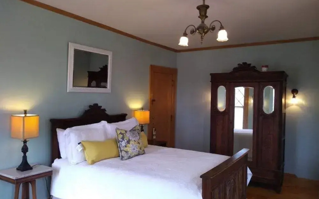 photo 5 of Mulburn Inn