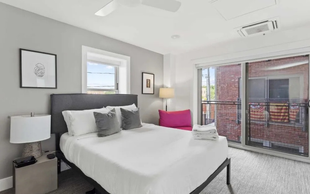 photo 4 of THE NETHERLAND - Modern MW Apts with Rooftop by Zencity