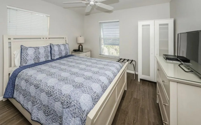 photo 2 of The New Hotel Indian Shores