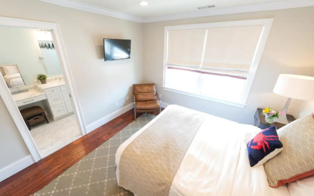 photo 2 of The Newport Lofts – 543 Thames Street