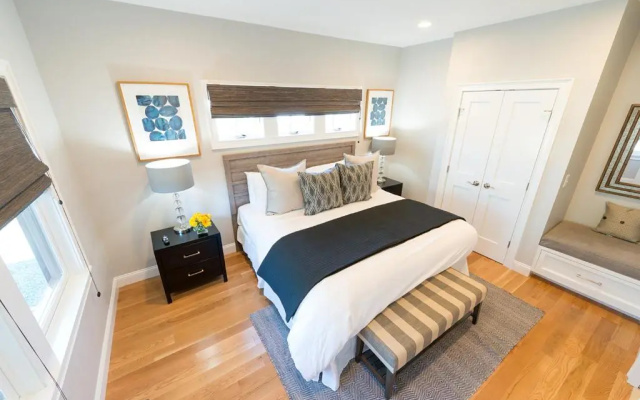 photo 2 of The Newport Lofts - 595 Thames Street