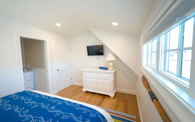 photo 2 of The Newport Lofts - 611 Thames Street