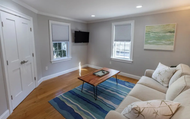 photo 2 of The Newport Lofts - 617 Thames Street