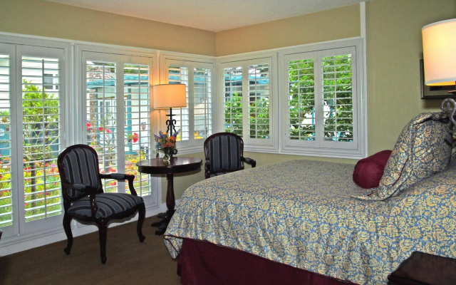 photo 5 of Normandy Inn