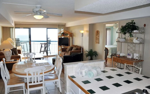photo 2 of Oceans 708 by RedAwning