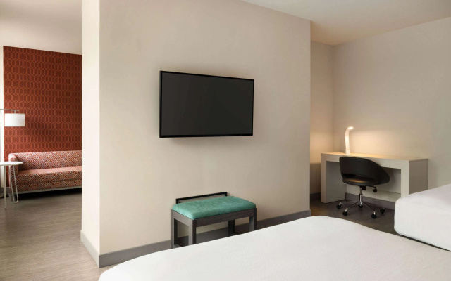 photo 4 of The Orbit Hotel, Trademark Collection by Wyndham