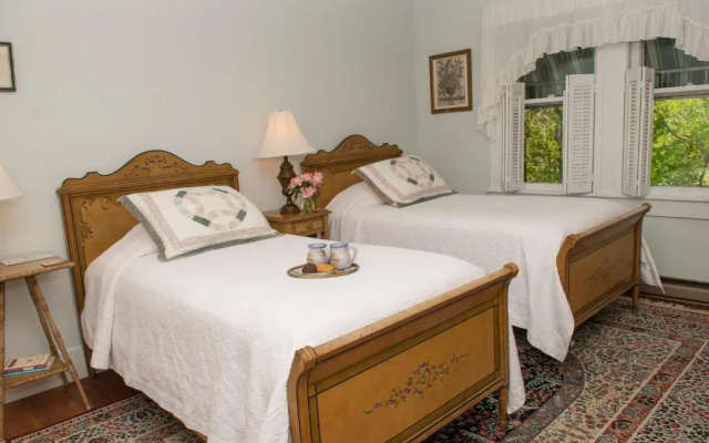 photo 4 of The Orchard Inn