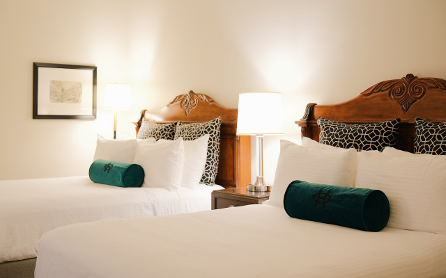 photo 5 of The Oxford Hotel