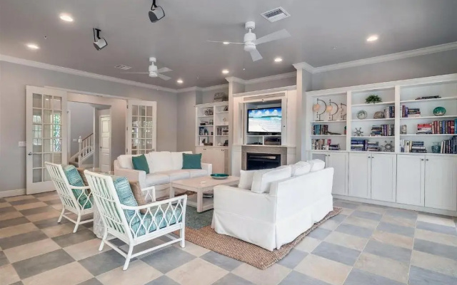 photo 2 of The Palm and Shell Captiva Island Private Luxury Home With Pool hot tub and Beach Access