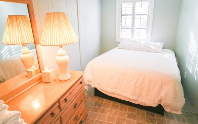 photo 4 of The Palmetto Inn