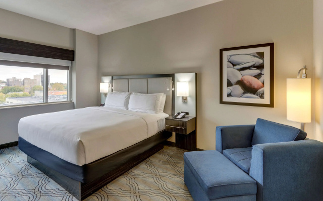 photo 3 of DoubleTree by Hilton St. Louis Forest Park