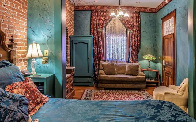 photo 5 of Peerless Hotel & Restaurant