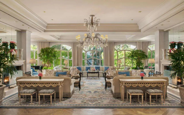 photo 2 of The Peninsula Beverly Hills