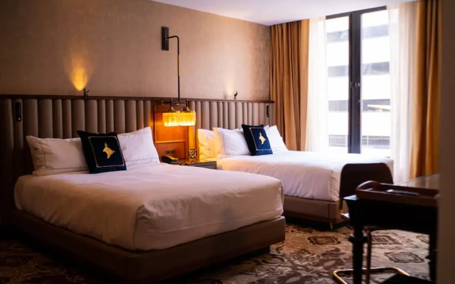 photo 4 of The Peregrine Omaha Downtown, Curio Collection by Hilton